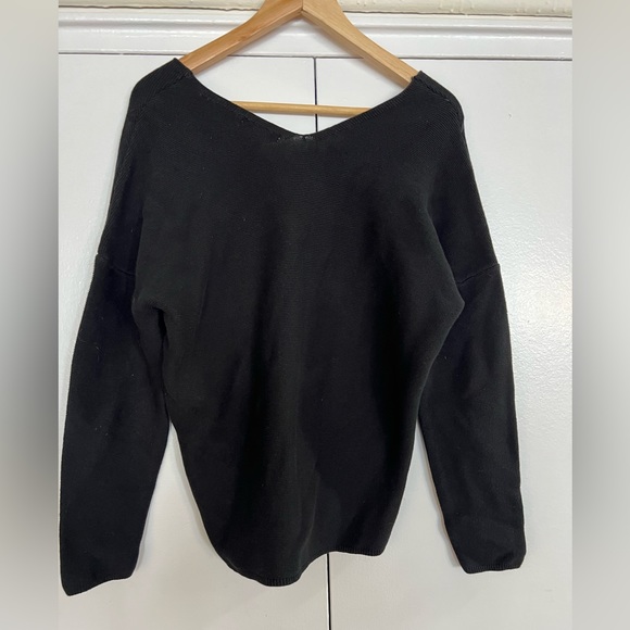 Joe Fresh Black Cotton Top - Picture 2 of 6